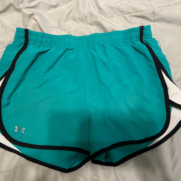 8 pairs of athletic shorts! Selling as a bundle all in good condition - Picture 14 of 16